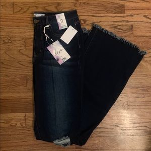 High waisted flared jeans